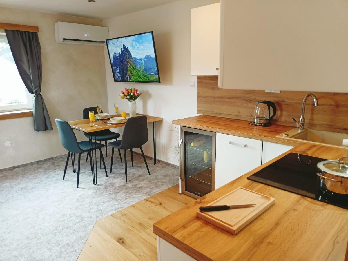 Apartman U Ovecku - Nová Paka エクステリア 写真
