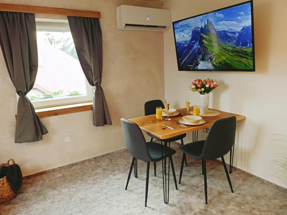 Apartman U Ovecku - Nová Paka エクステリア 写真